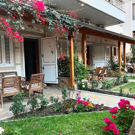 Guest Room Angolo Toscano Vlorë Esterno foto